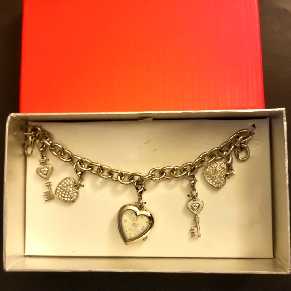 New Silver Heart Watch Charm Bracelet